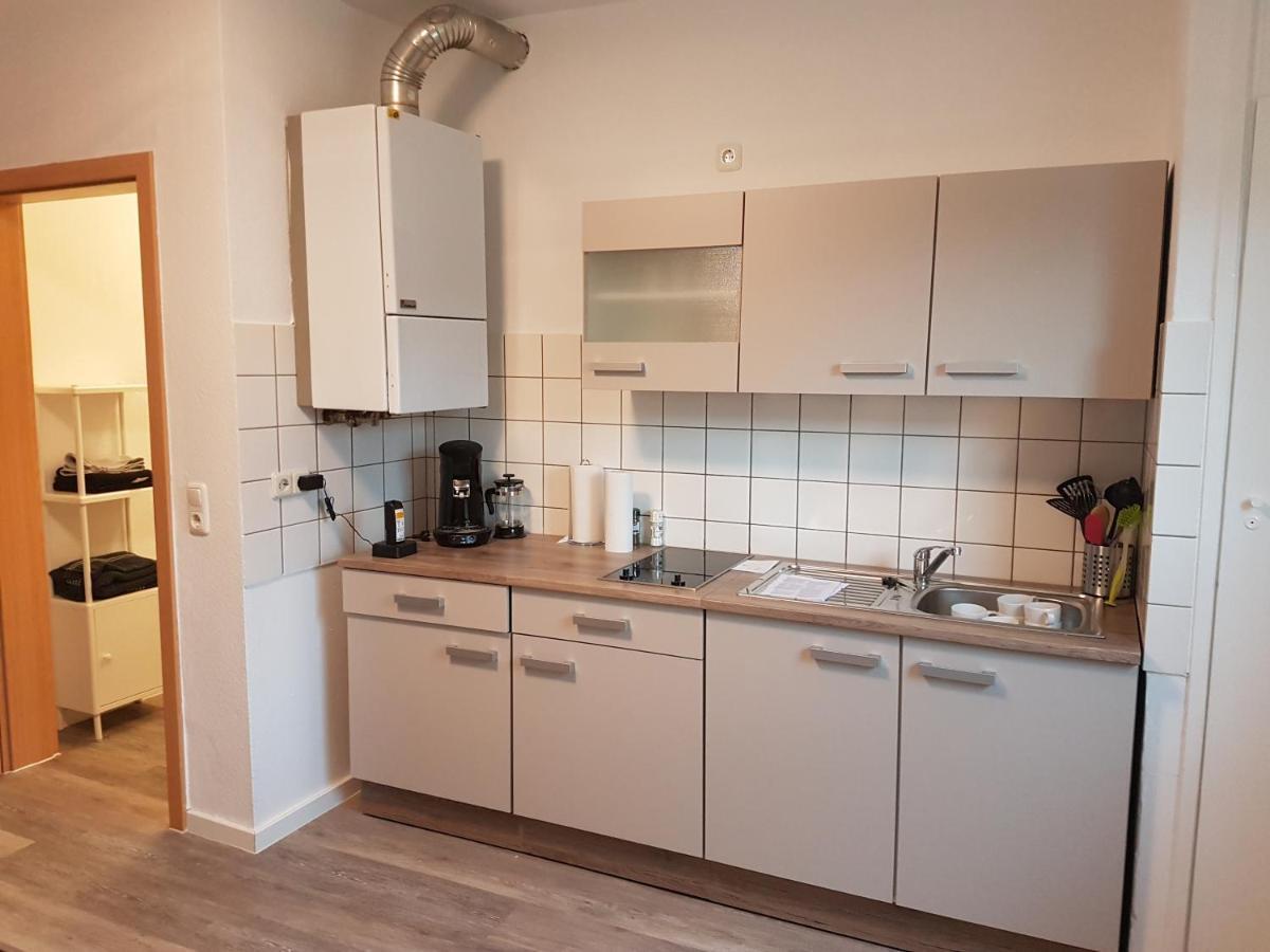 Kleine, Ruhige Wohnung In Gelsenkirchen Bagian luar foto